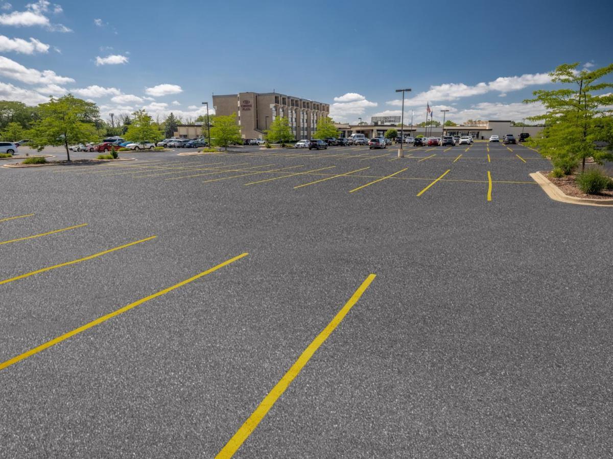 Crowne Plaza Milwaukee South By Ihg Hotel Exterior foto