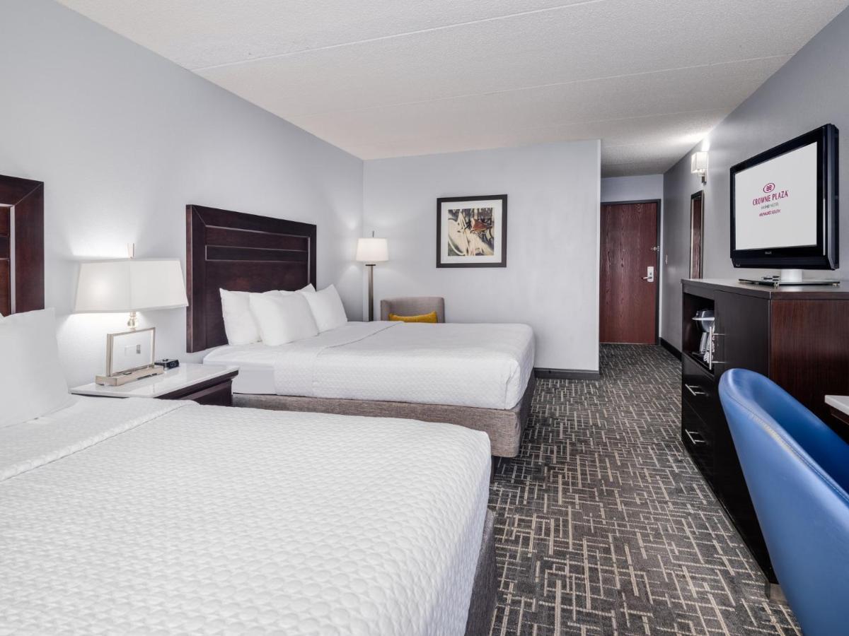 Crowne Plaza Milwaukee South By Ihg Hotel Exterior foto