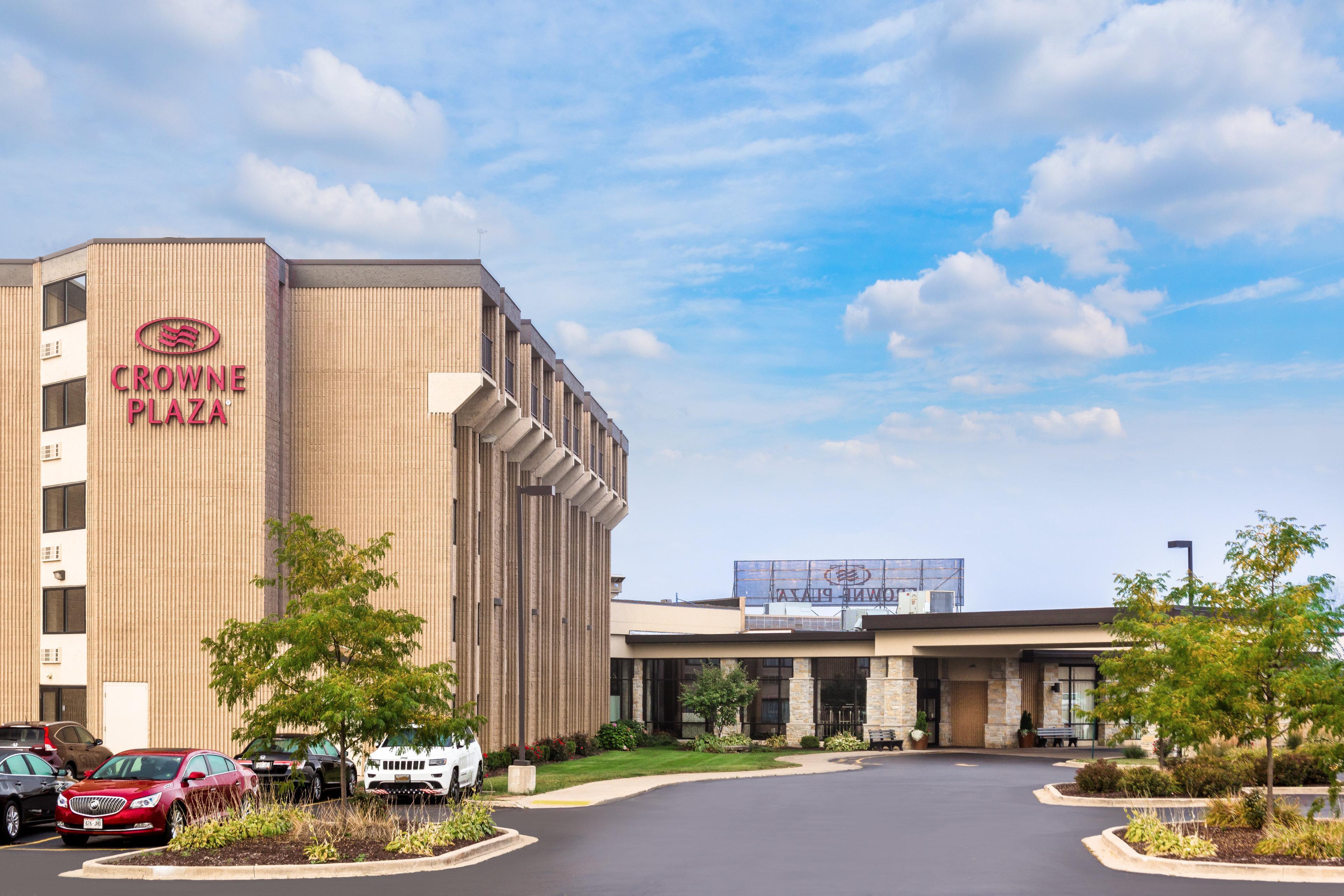 Crowne Plaza Milwaukee South By Ihg Hotel Exterior foto